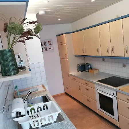 Sonne Reusa * Πλάουεν