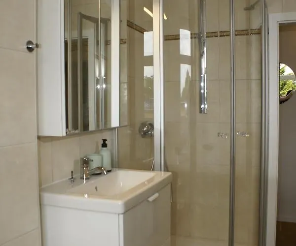 Sonne Reusa بلوين