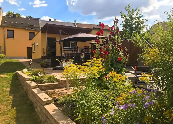 Sonne Reusa * بلوين